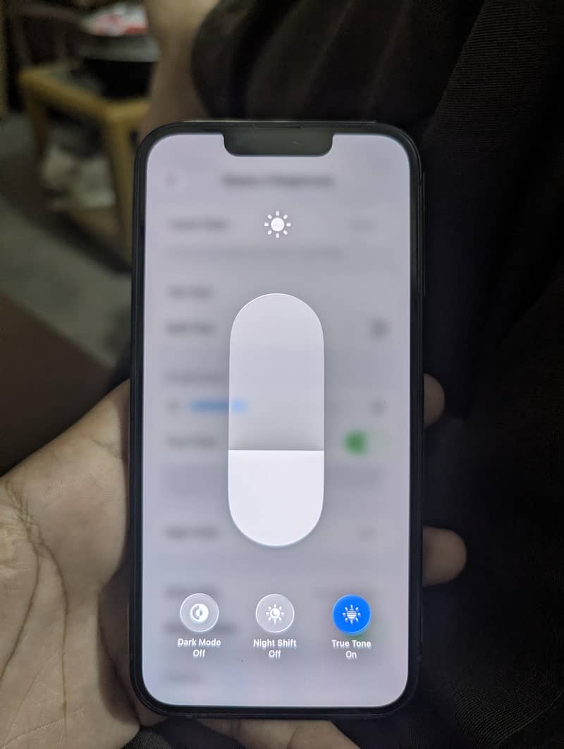 Apple iPhone 13 7