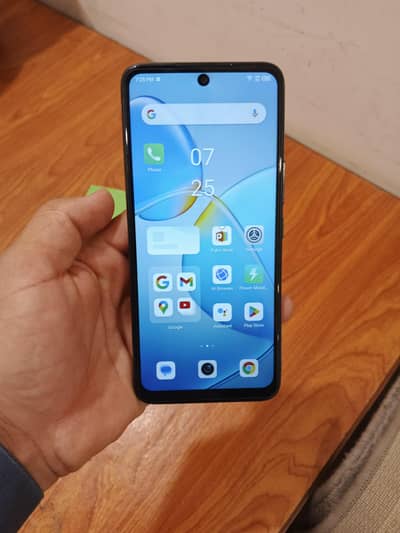 Infinix Hot 12 Play