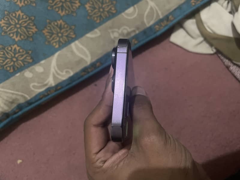 Apple iPhone 14 Pro Max 4