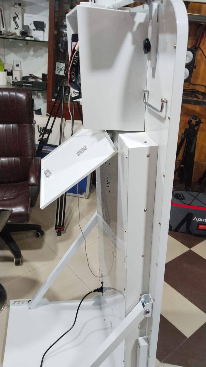 Magic Mirror Photobooth + Setup 3