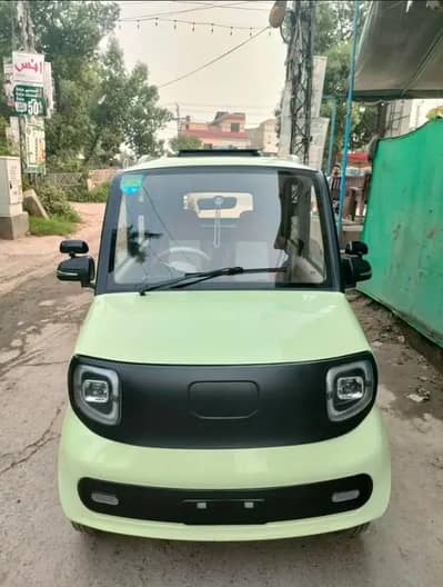 Alektra car mini 4 door