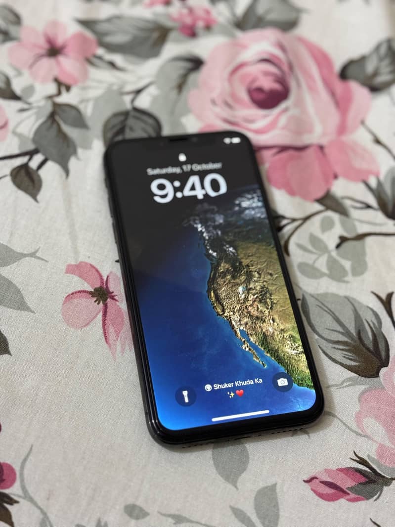 Apple iPhone X 0