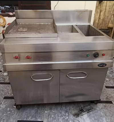 16 liter tube fryer + hot plat