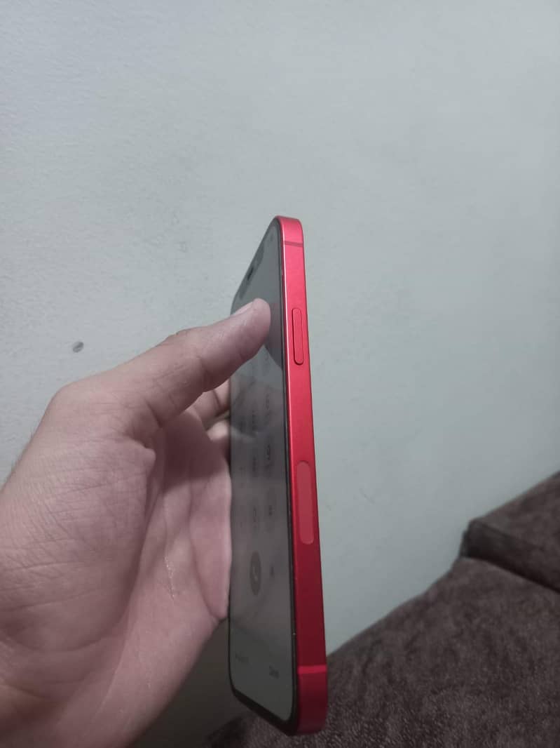 Apple iPhone 12 2