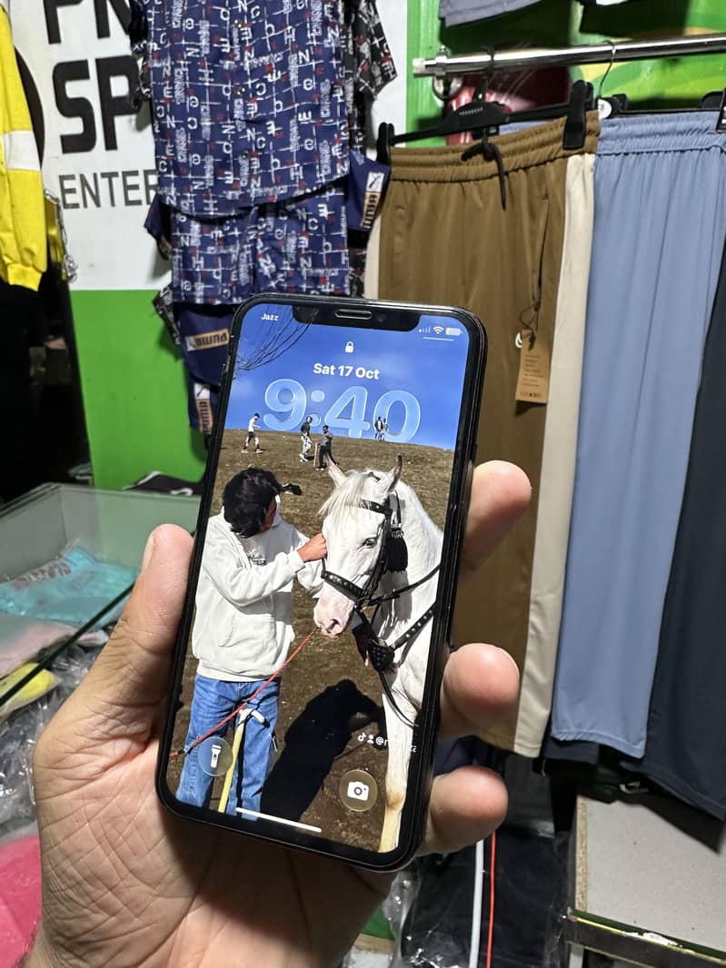Apple iPhone 11 Pro 5