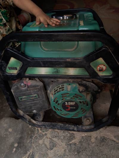 ​Brand / Model: Jasco J1800DLX-S Portable Generator