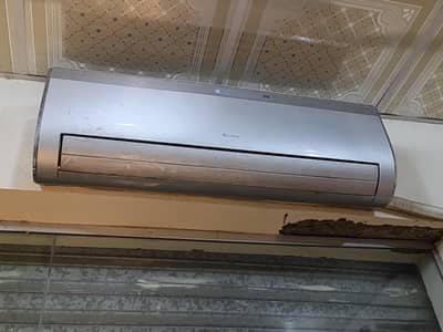 GREE AC