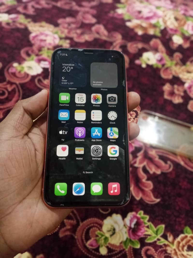 Apple iPhone XR 1