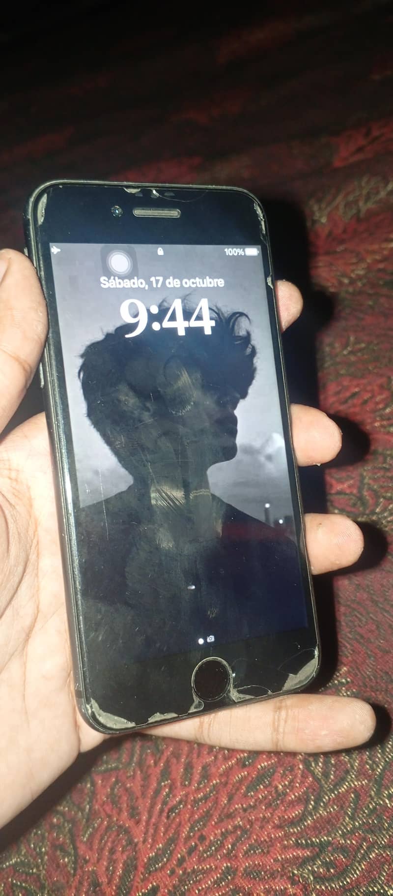 iPhone 8 64GB 0