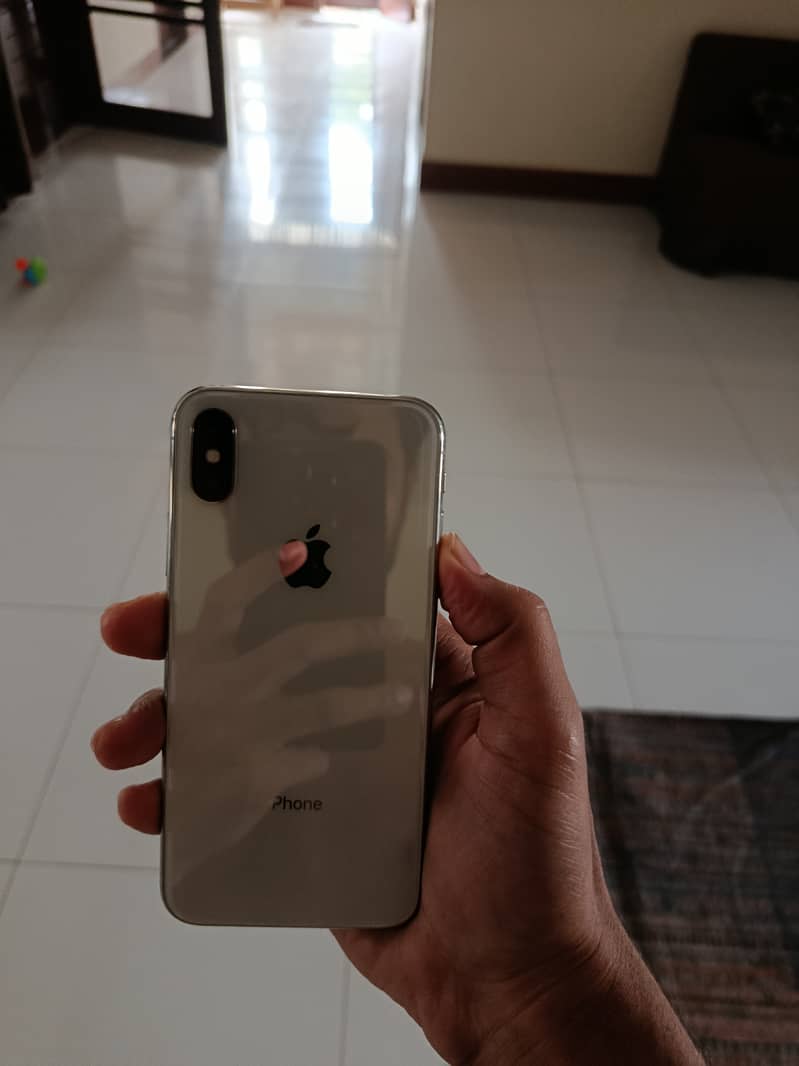 Apple iPhone X 2