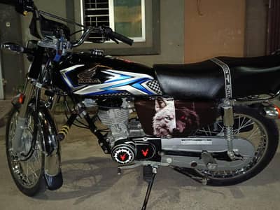 Honda CG 125 2025