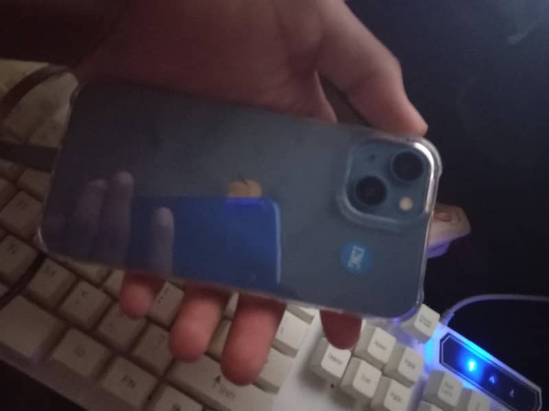 iPhone 13 2