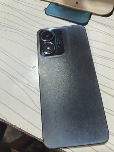 Vivo y02s.  3 . . 32