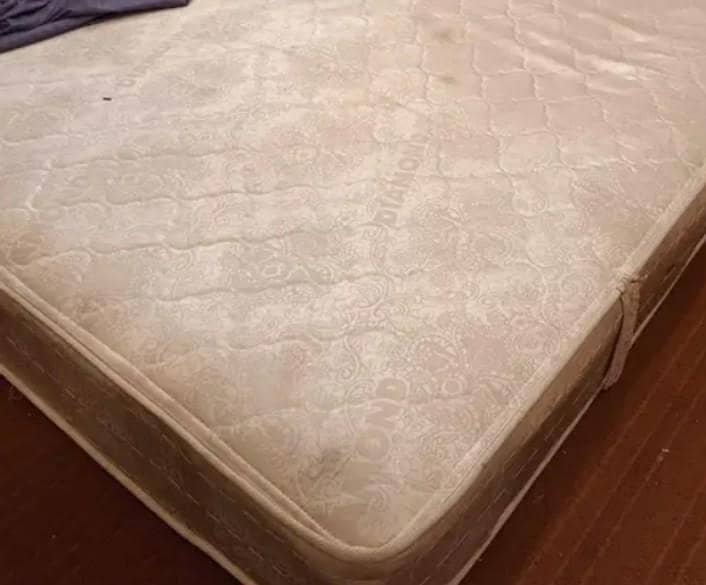 mattress 1