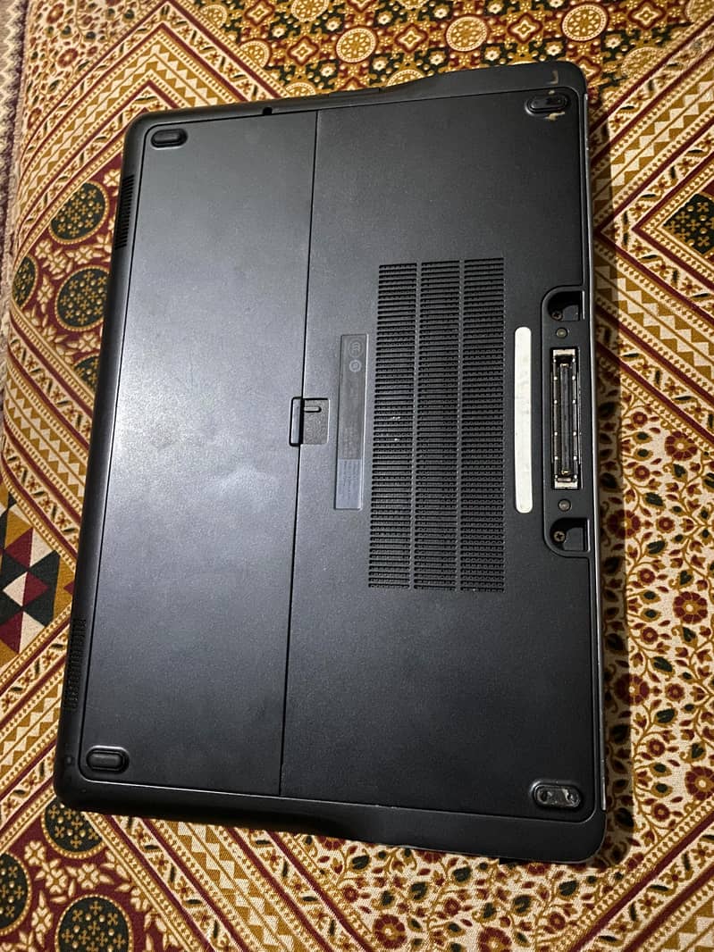 Dell Model 7240 2