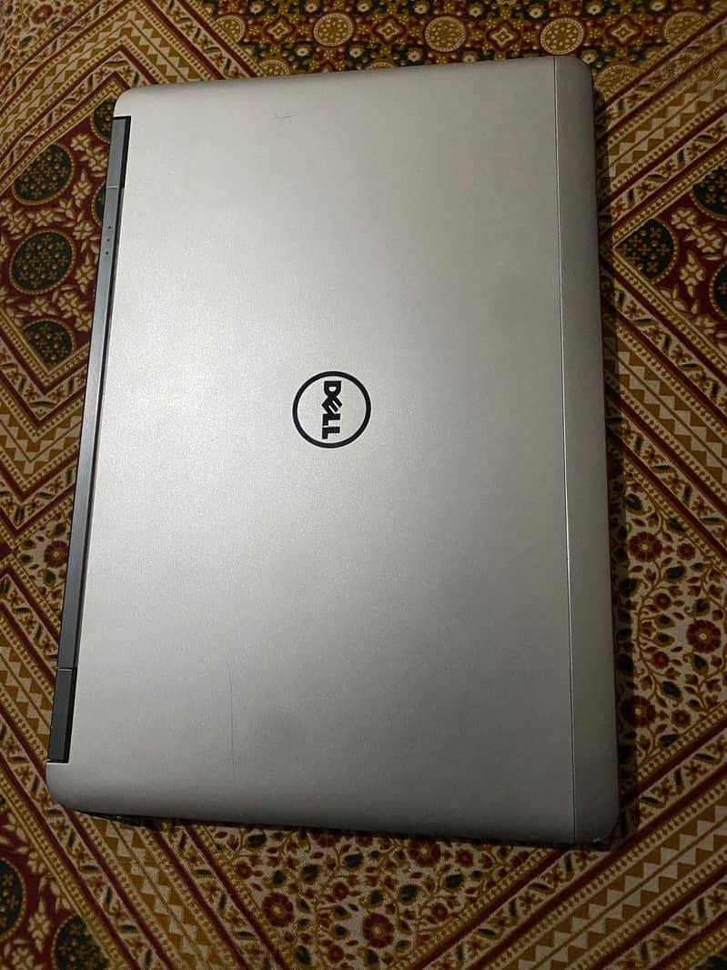 Dell Model 7240 8