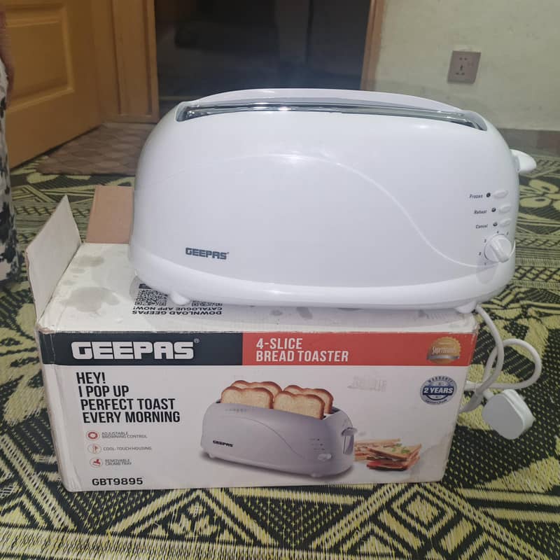 Bread Toaster 1