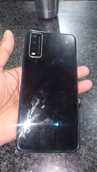 Vivo V210