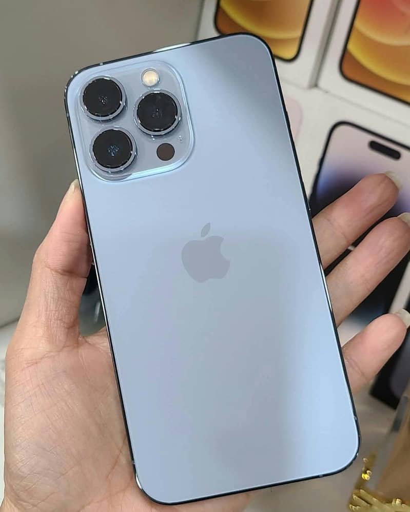 Apple iPhone 13 Pro 3