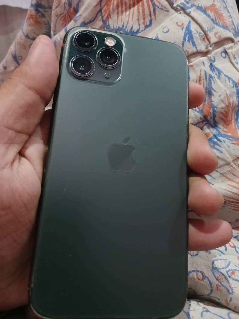 Apple iPhone 11 Pro 1