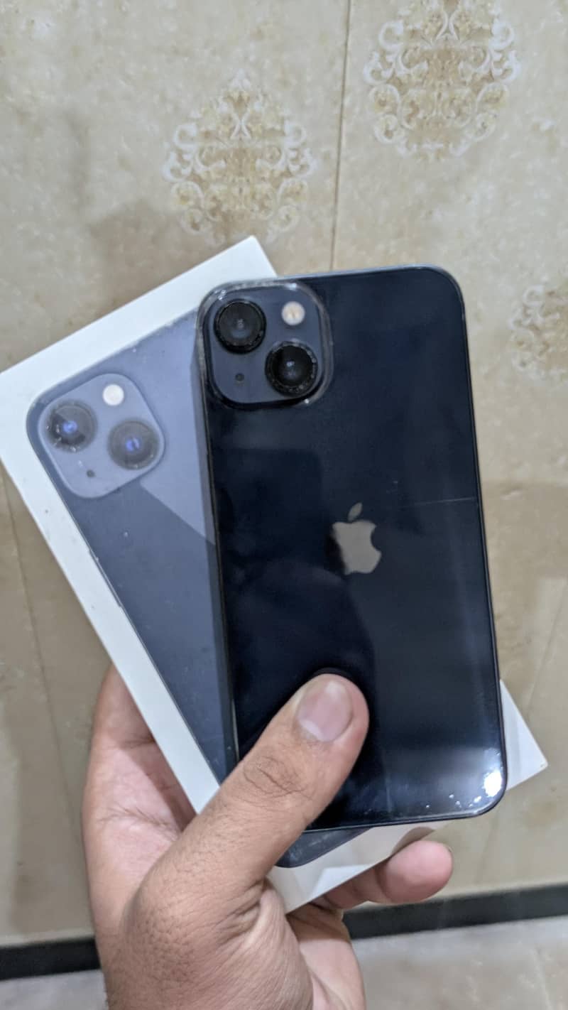 Apple iPhone 13 2