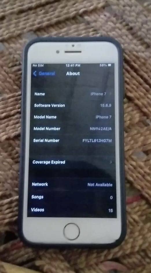 Apple iPhone 7 2