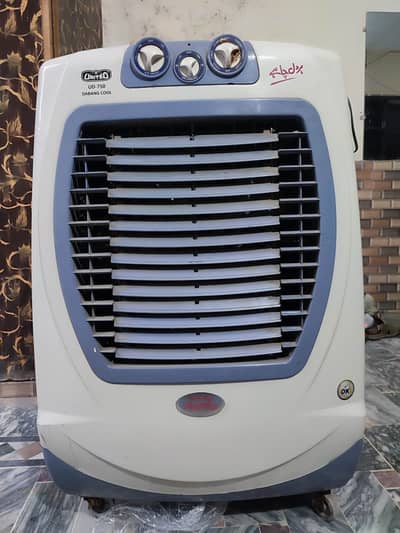 ud 750