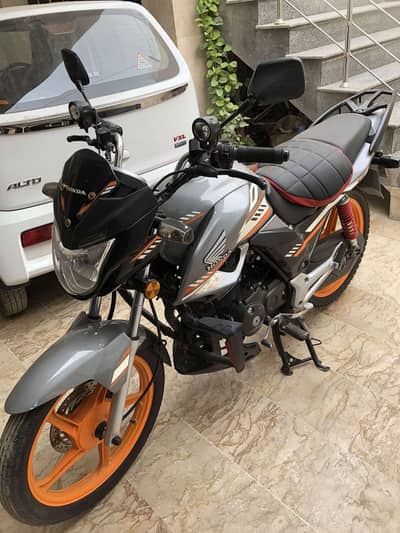 HONDA CB150F 2024