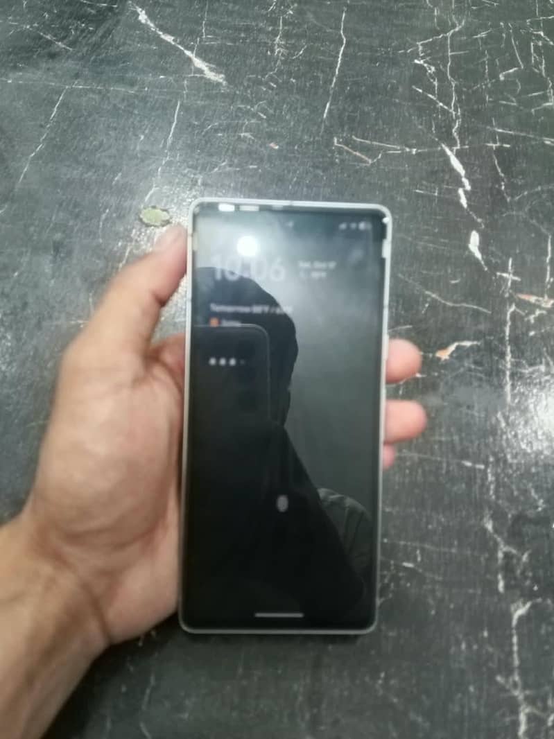 Google Pixel 7 3