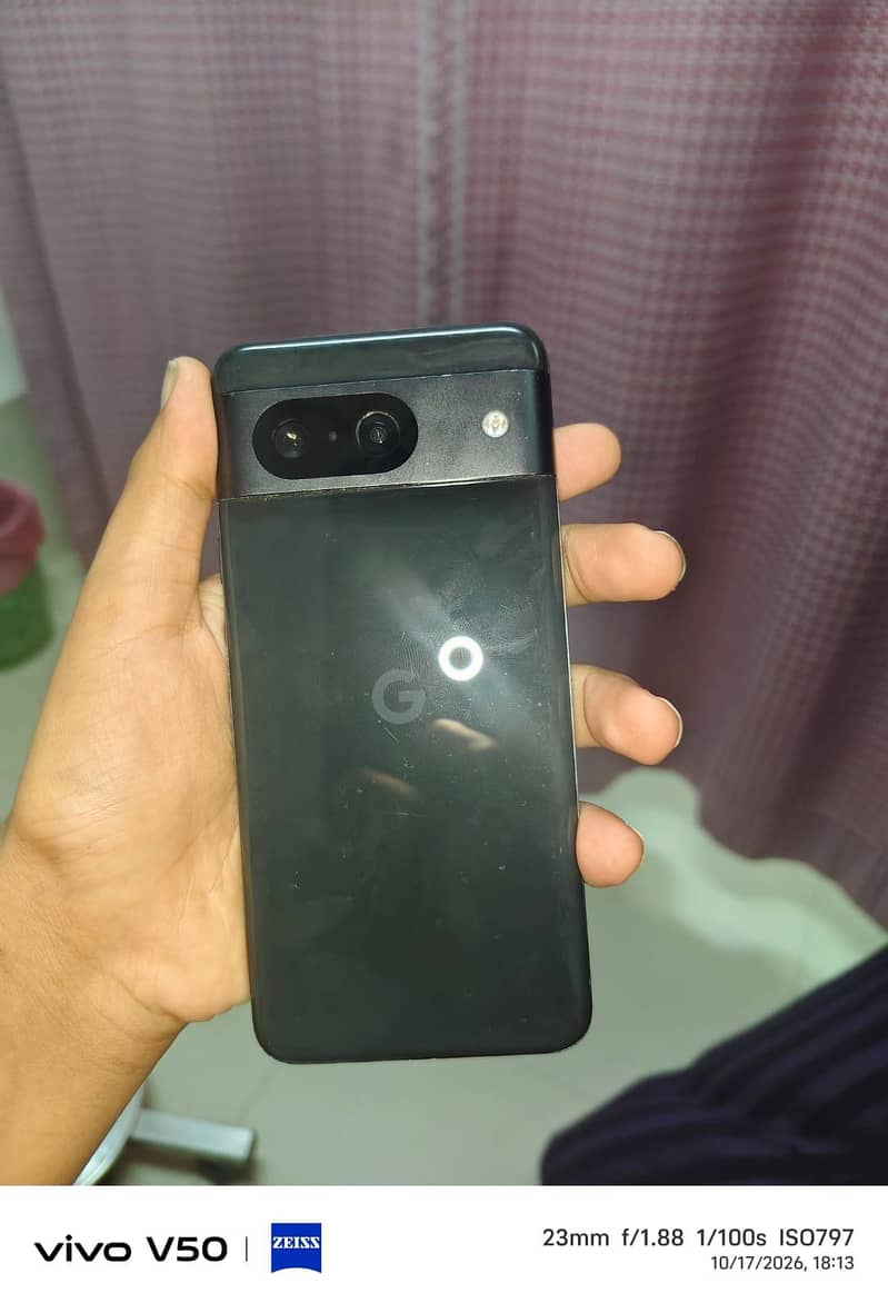 Google Pixel 8 3