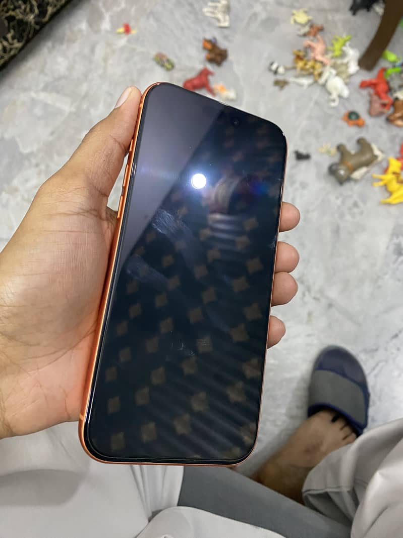 Apple iPhone 17 Pro Max 5