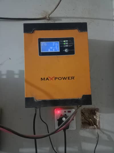 maxpower mppt inverter 900w