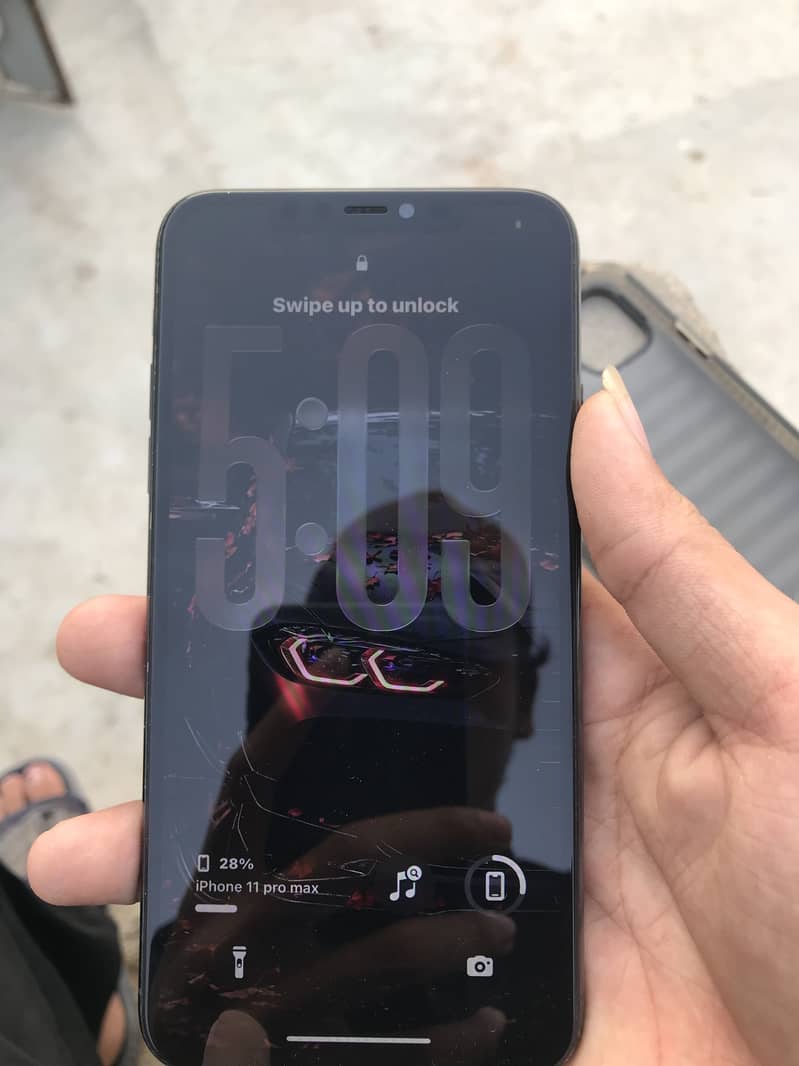 Apple iPhone 11 Pro Max 7