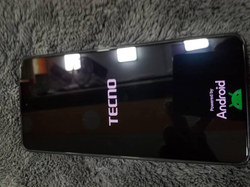 Tecno CAMON 20 8
