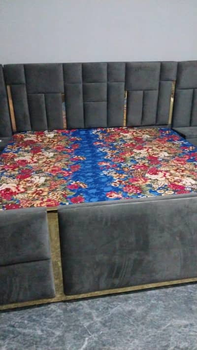 Poshish Bed Set For Sale
