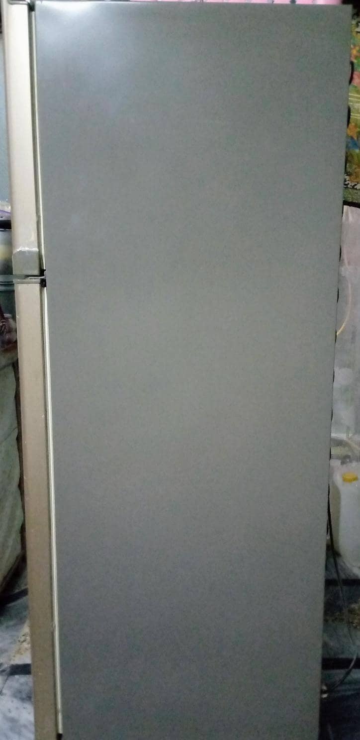Refrigerator Medium size 1