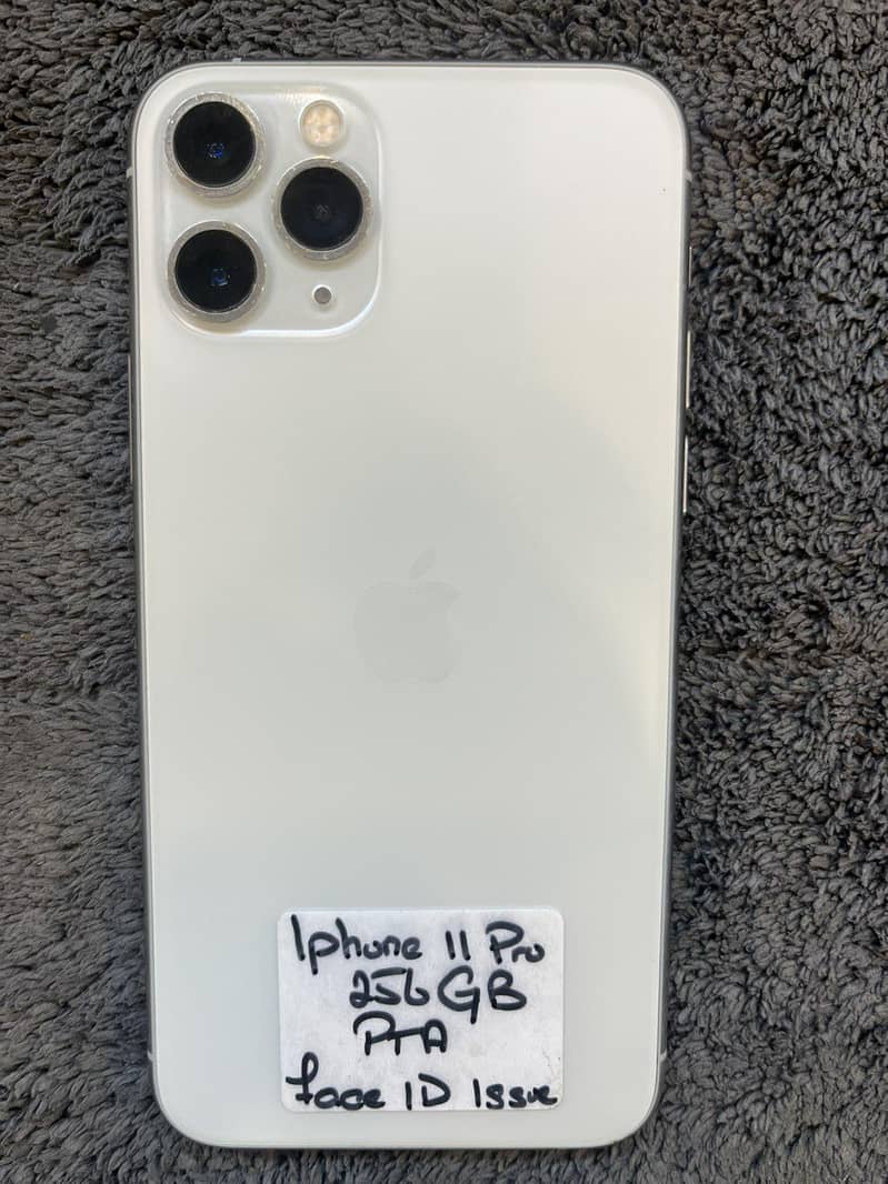 Apple iPhone 11 Pro 0