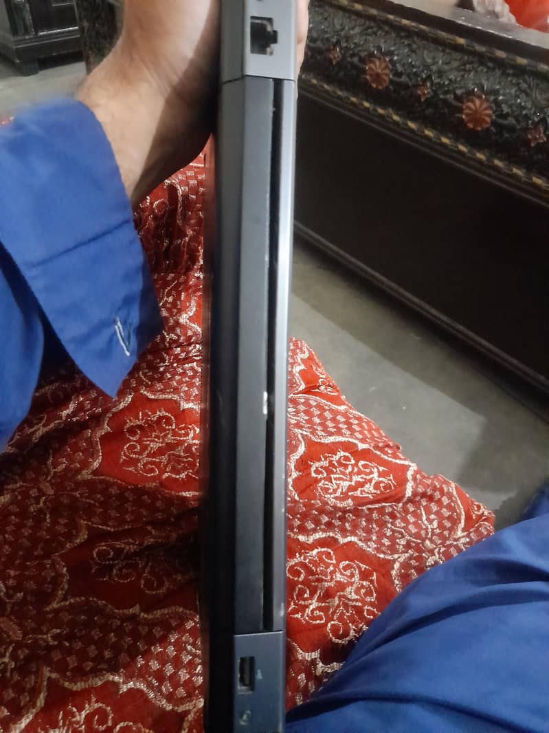 DEll LATITUDE E5440 6