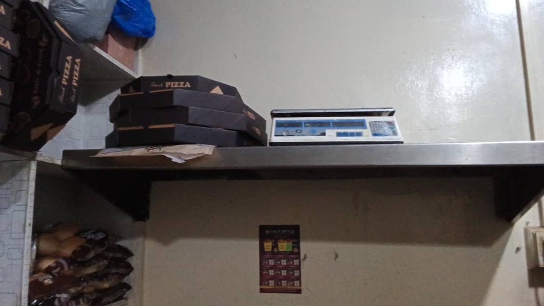 Pizza setup 13