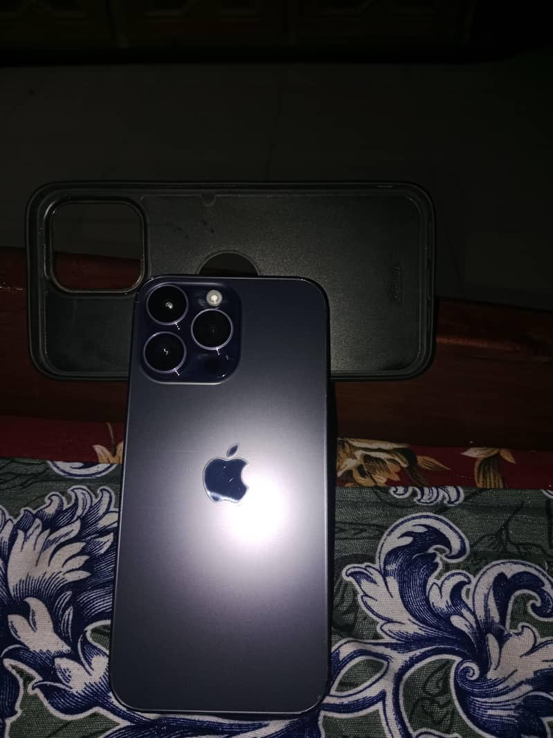 Apple iPhone 14 Pro Max 3