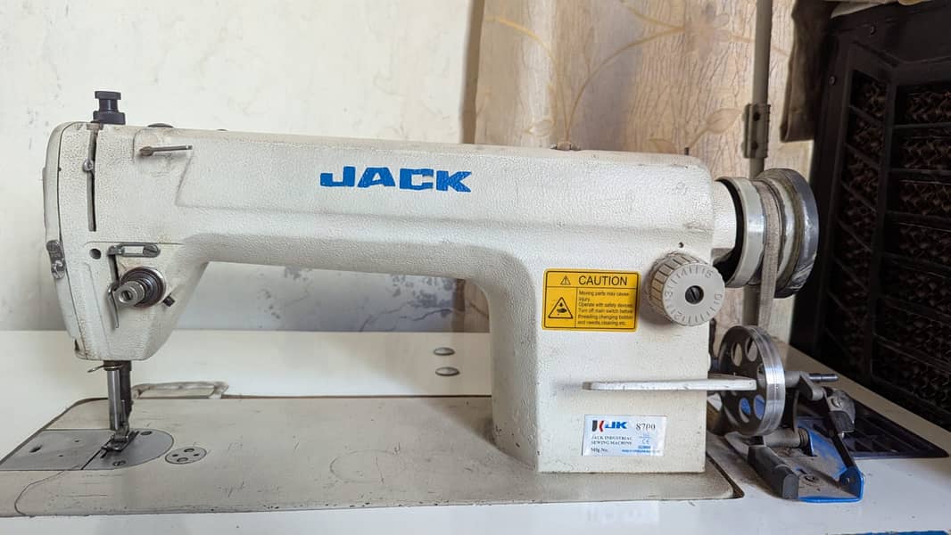 Sweing juki machine 4