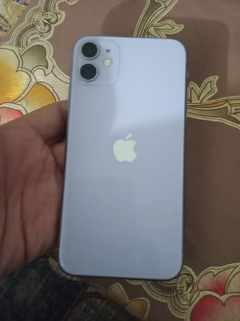 Apple iPhone 11 0