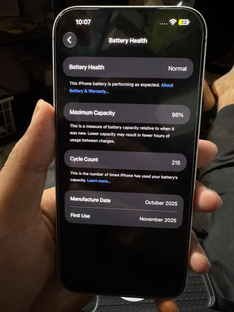 Apple iPhone 17 Pro Max 3