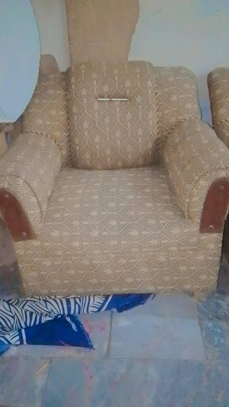 2 sofas sets for sale 1