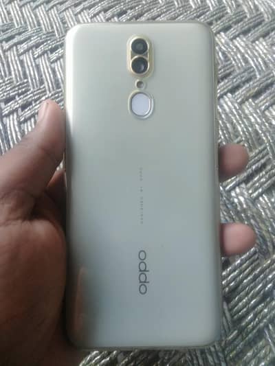 OPPO F11