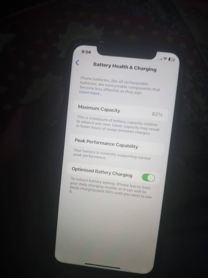 Apple iPhone XR 4