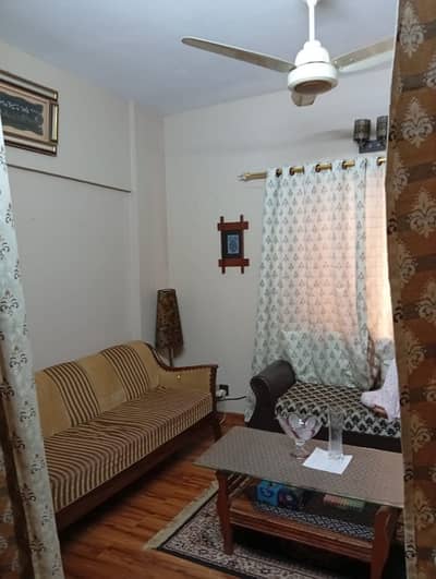 Prime Location House Of 120 Square Yards Is Available For sale
