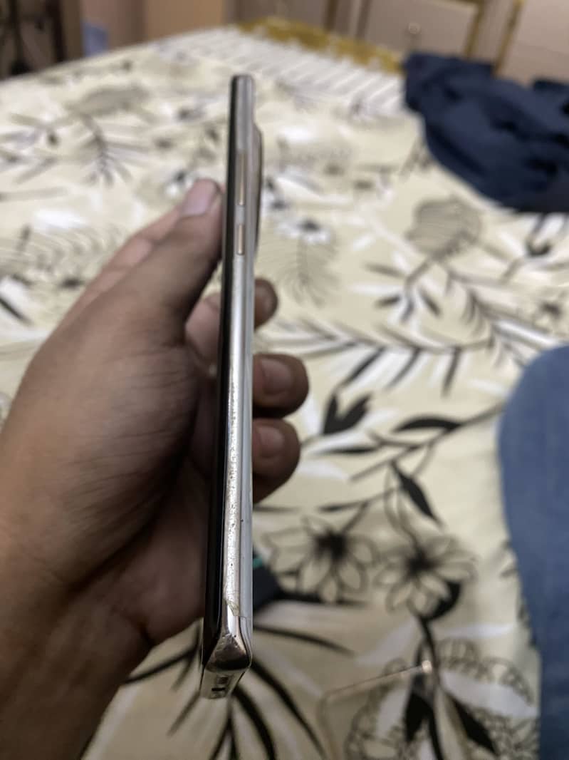 Tecno Spark 20 Pro Plus 6