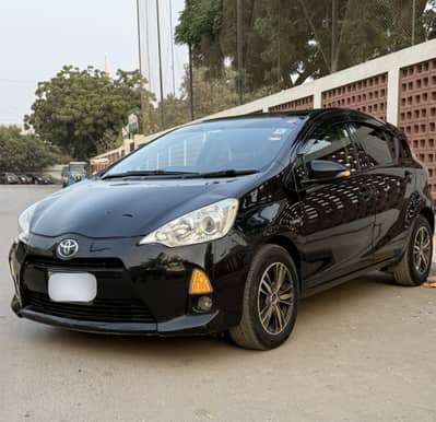 (URGENT PAYMENT NEED) Toyota Aqua (S) (PUSH) FULL ORIGINAL