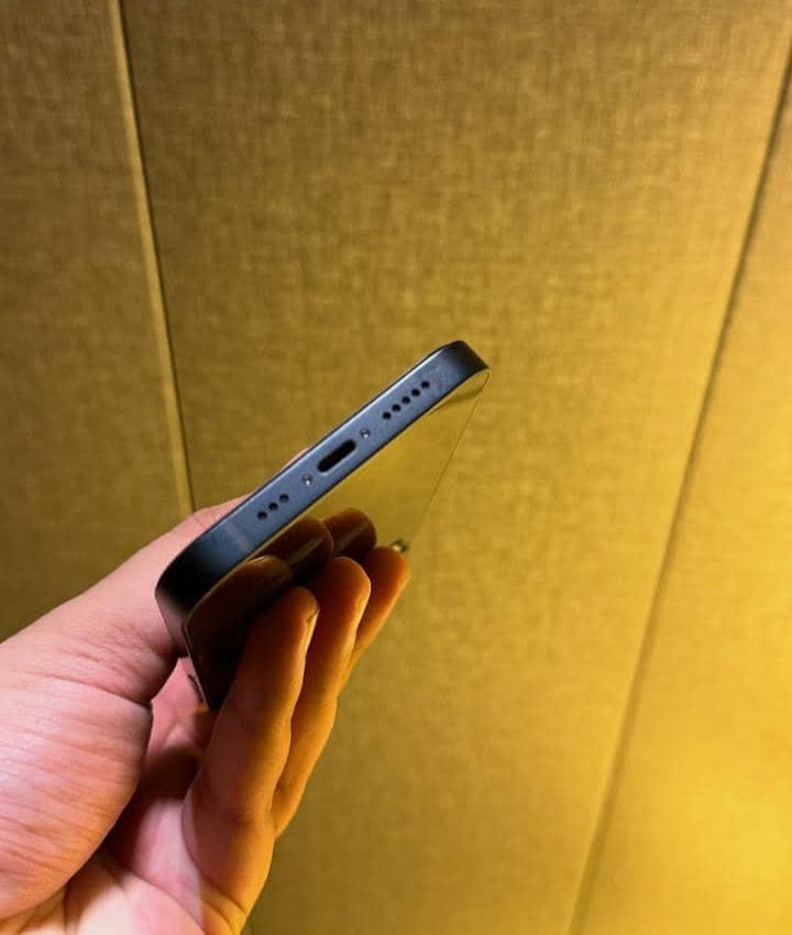 Apple iPhone 14 3